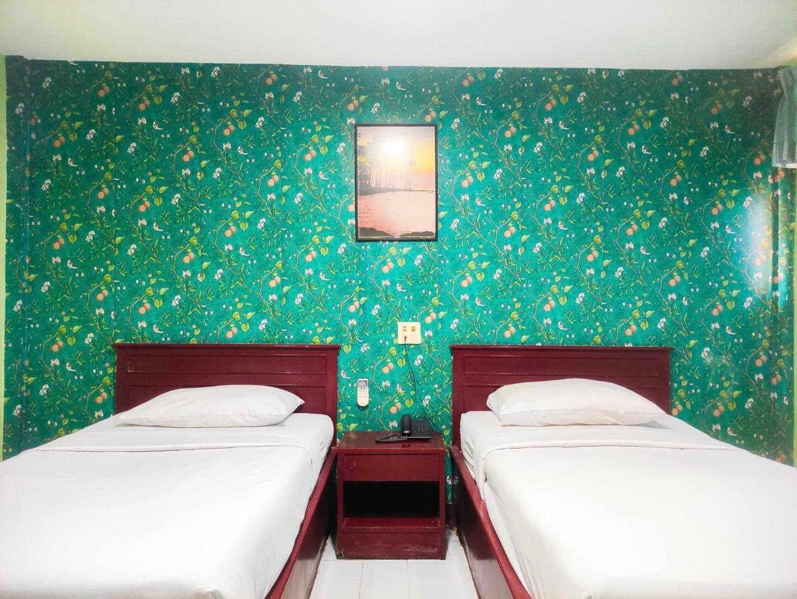 Woodlands Inn Bangkok Zewnętrze zdjęcie