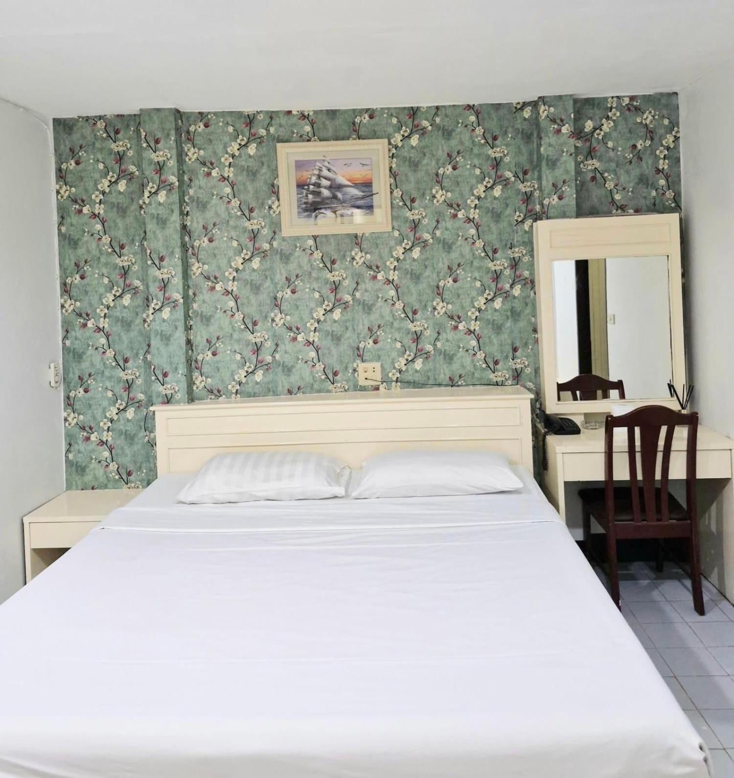 Woodlands Inn Bangkok Zewnętrze zdjęcie
